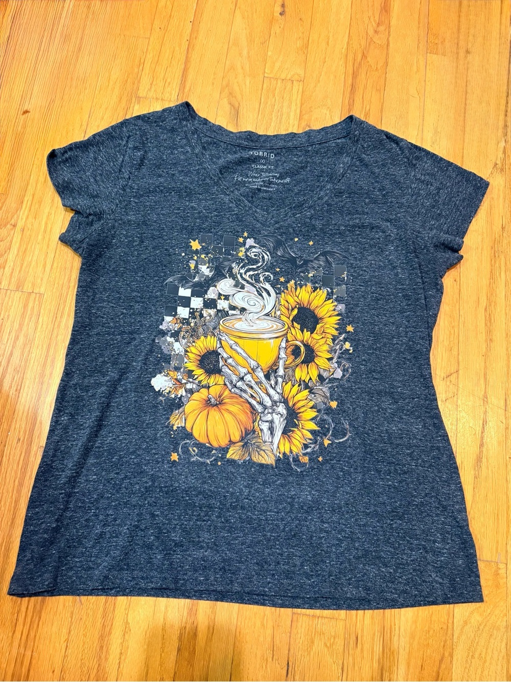 Torrid Grey Fall Pumpkin Sunflower Coffee Skeleton Graphic Tee Size 00
